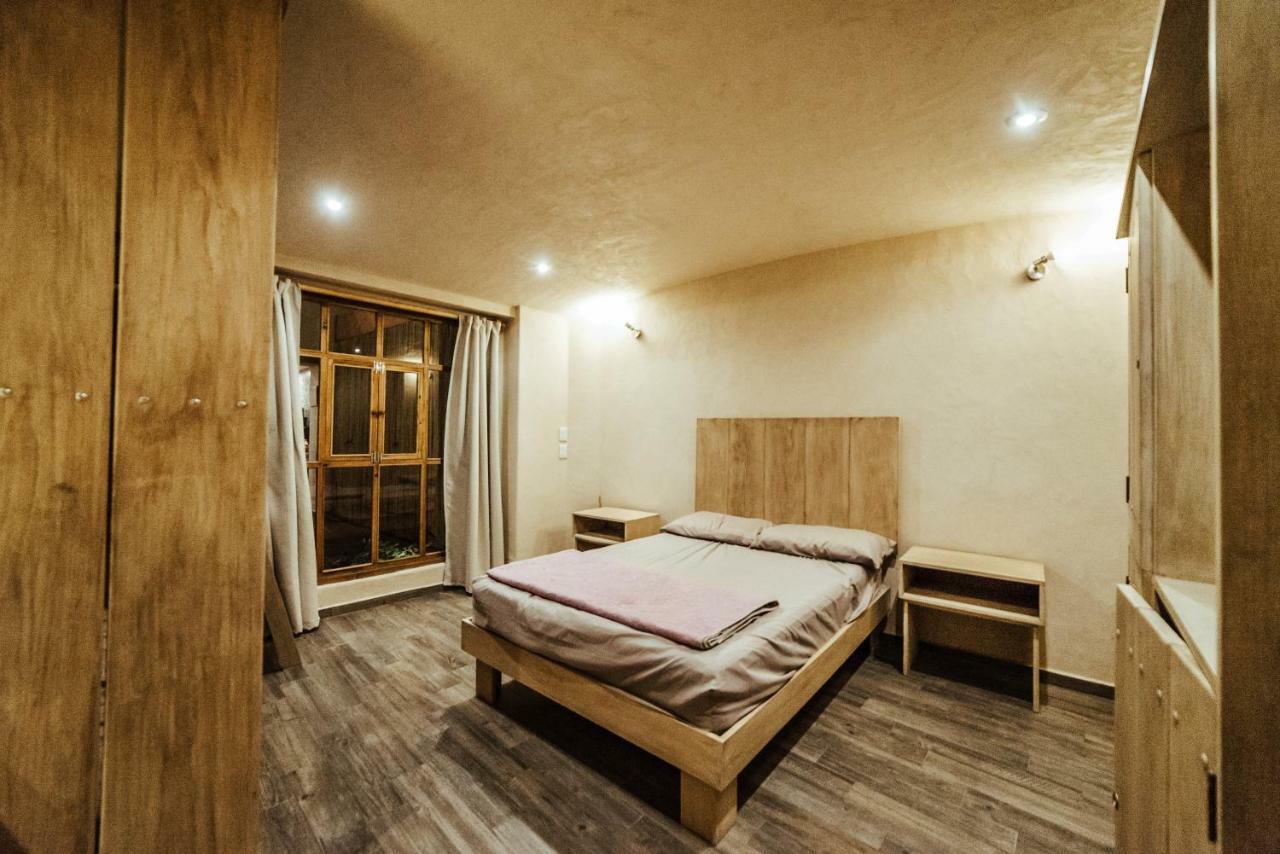 Bed and Breakfast Kotantik Bed & Breakfast Сан-Кристобаль-де-Ла-Касас Экстерьер фото